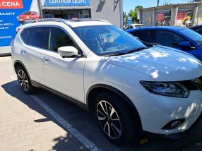 Nissan X-Trail - 2015