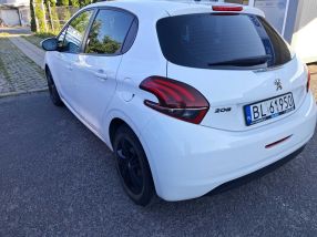 Peugeot 208 - 2015