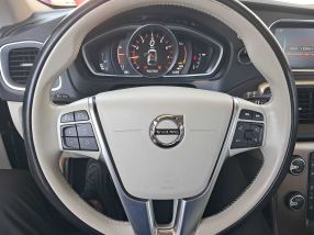 Volvo V40 Cross Country - 2017