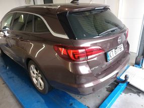 Opel Astra - 2016