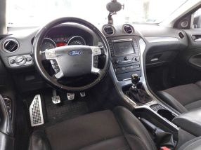 Ford Mondeo - 2012