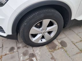 Volvo XC40 - 2019