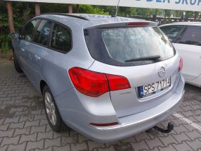 Opel Astra - 2014
