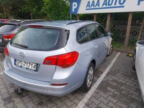 Opel Astra - 2014