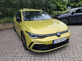 Volkswagen Golf - 2023