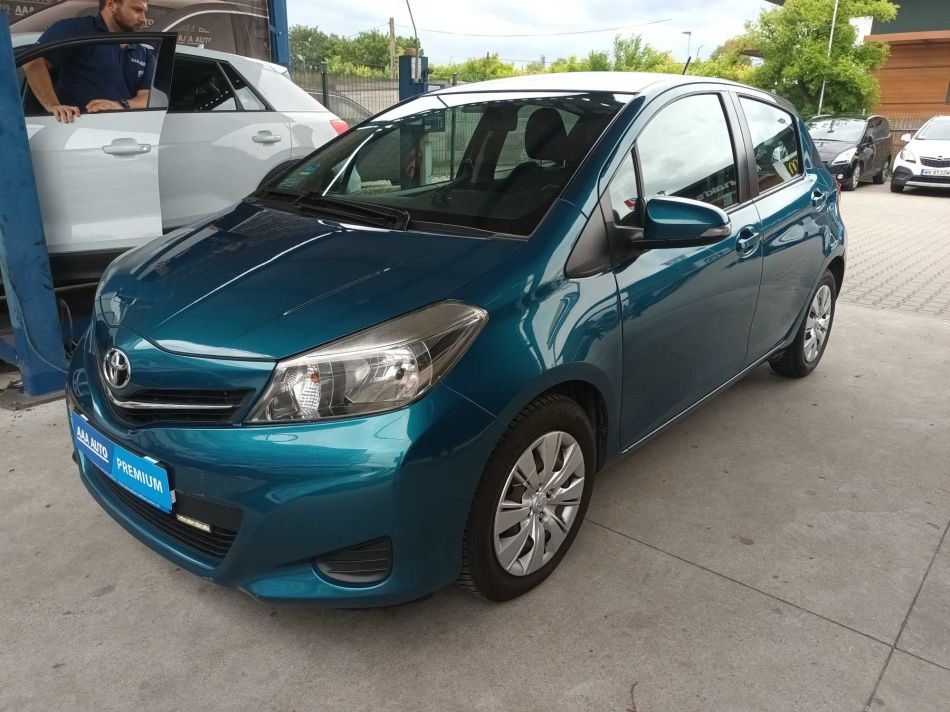Toyota Yaris - 2012