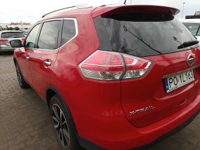 Nissan X-Trail - 2015