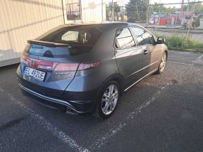 Honda Civic - 2010