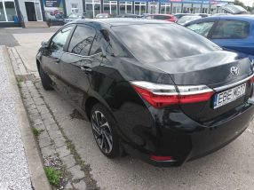 Toyota Corolla - 2016