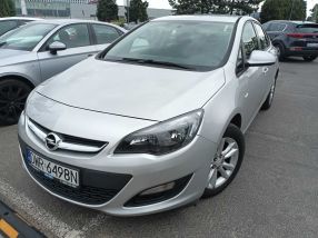 Opel Astra - 2013