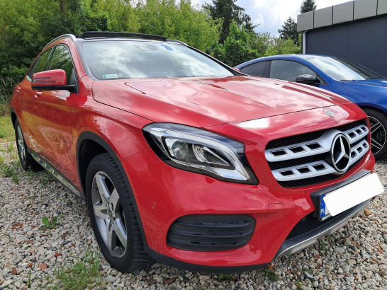 Mercedes-Benz GLA