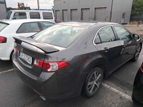 Honda Accord - 2011