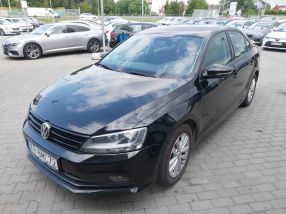 Volkswagen Jetta - 2016