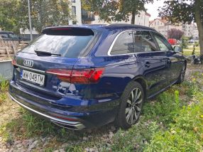 Audi A4 - 2023