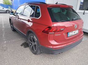 Volkswagen Tiguan - 2016