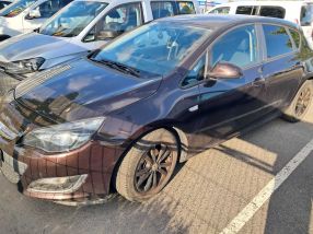 Opel Astra - 2013
