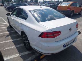 Volkswagen Passat - 2015