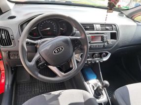 Kia Rio - 2012