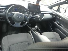 Toyota C-HR - 2019