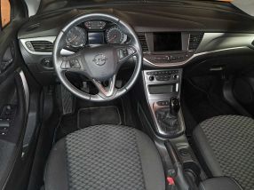 Opel Astra - 2019
