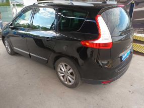 Renault Grand Scenic - 2013