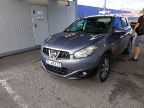 Nissan Qashqai - 2010