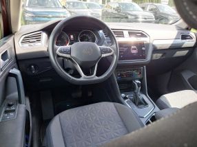 Volkswagen Tiguan - 2021
