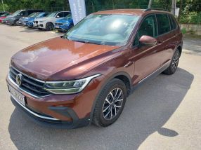 Volkswagen Tiguan - 2021