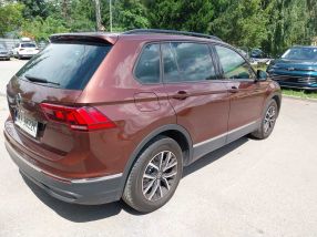 Volkswagen Tiguan - 2021