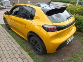 Peugeot 208 - 2021
