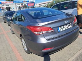 Hyundai i40 - 2012