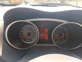 Mitsubishi Outlander - 2008