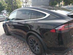 Tesla Model X - 2018
