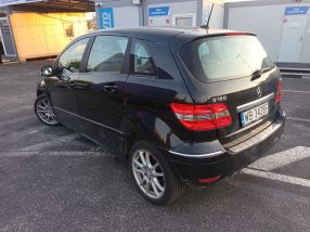 Mercedes-Benz B - 2011