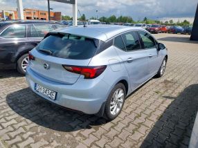 Opel Astra - 2019