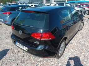 Volkswagen Golf - 2016