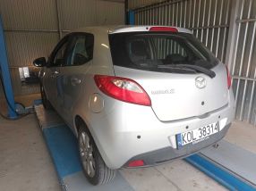 Mazda 2 - 2010