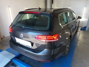 Volkswagen Passat - 2015
