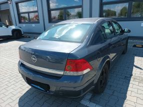 Opel Astra - 2009