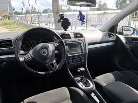 Volkswagen Golf - 2010