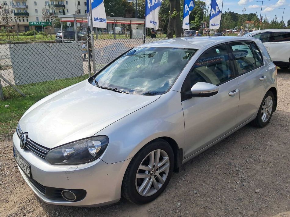 Volkswagen Golf - 2010