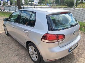 Volkswagen Golf - 2010