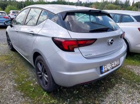 Opel Astra - 2021
