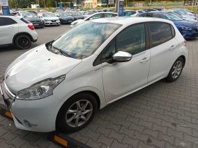 Peugeot 208 - 2014