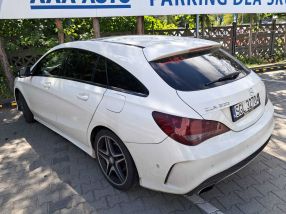 Mercedes-Benz CLA - 2016