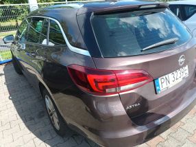 Opel Astra - 2017