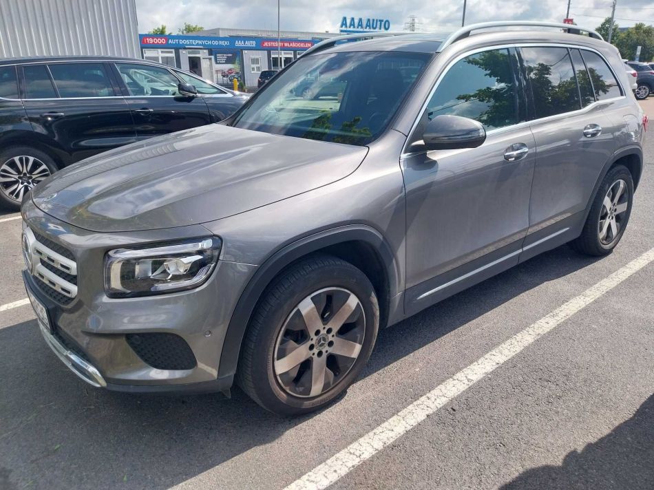 Mercedes-Benz GLB - 2021