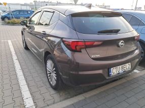 Opel Astra - 2016