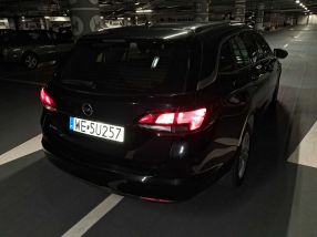 Opel Astra - 2022