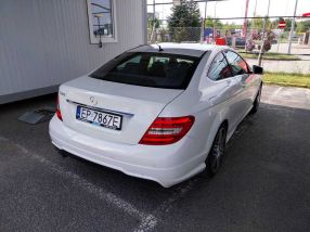 Mercedes-Benz C - 2011